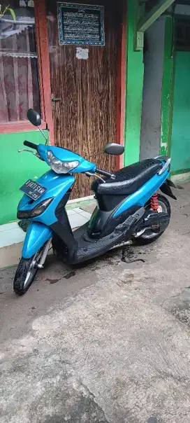 Dijual Yamaha Mio smile tahun 2010 pajak hidup