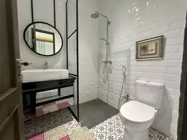 Rumah 2 Lantai Full Furnished Luas Tanah 128m2 di Gading Serpong