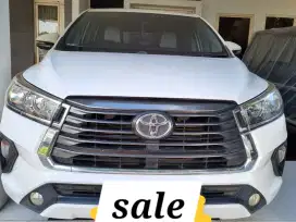 Innova Diesel G Lux white