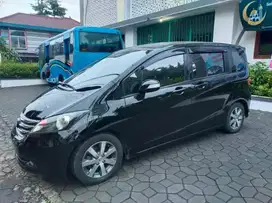 Honda Freed 2011 Bensin