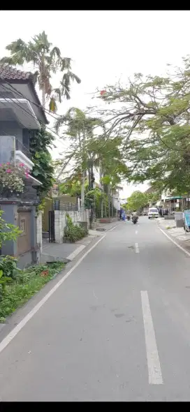 Di jual rumah. Jalan Tukad Yeh Aya , DPS, Bali