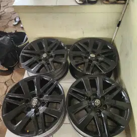 velg oem fortuner VRZ Ring 18 cat item