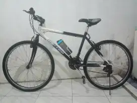 jual sepeda merk United