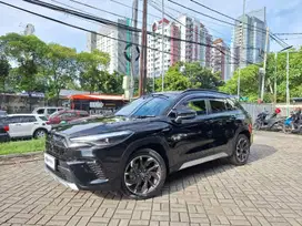 Low KM Toyota Corolla 1.8 Cross Hybrid GR Bensin-AT 2023 7WN