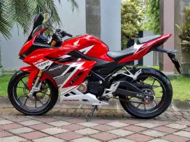 Honda CBR 150R One Heart thn 2023 Odo 17rb Spesial Koko Motor