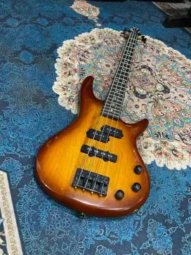 Bass Ibanez Mikro