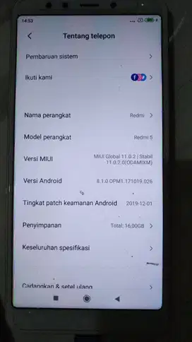 Xiaomi Redmi 5 2 GB / 16 GB room