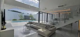 Rumah cantik mewah siap huni marmer Semi Furnished Teras Golf BSD