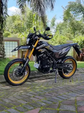 Kawasaki KLX 230 SM Supermoto PMK 2023 Odo 1rb Plat AG Koko Motor