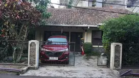 Dijual Rumah Dan Kost Aktif Strategis Di Daerah Ciumbeleuit Bandung