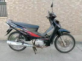 Dijual Honda Supra x 125 thn 2007 mulus komplit DKI