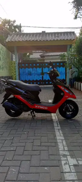 Kymco SR 125Kymco SR 125
PAJAK HIDUP PLAT B JAKARTA TIMUR