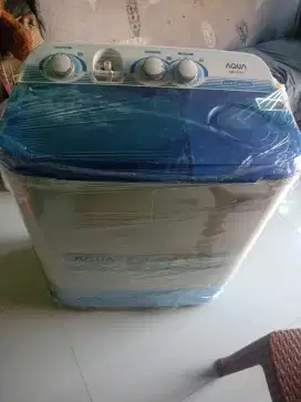 Mesin cuci 2 tabung merk Aqua japan mulusss tangguh