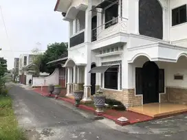 DIJUAL MURAH RUMAH 2 LANTAI LANGSUNG ATAS NAMA PEMBELI