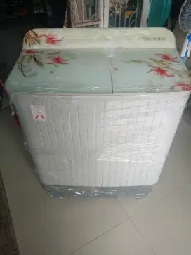 Mesin cuci 2 tabung merk daimitsu 7-8kg mulusssss