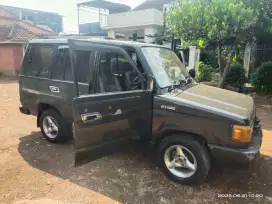 Kijang Rover 1995