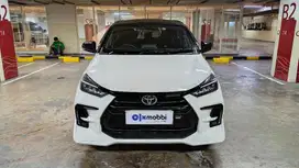 Like New Toyota Agya 1.2 GR Sport Two Tone Bensin-AT 2023 Putih
