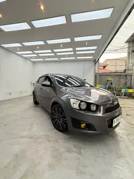 Chevrolet Aveo 2012 Bensin