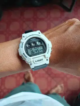 Jam tangan Casio W-214hc ori normal tinggal pake, batangan.