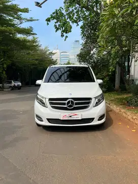 Mercedes-Benz V220 2016 Diesel