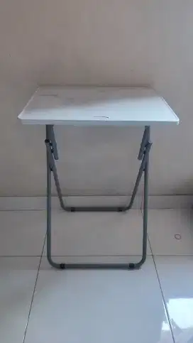Meja Lipat Krisbow