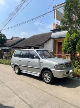 Jual Mobil Kijang LGX tahun 2000 warna Silver
