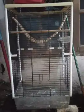 Kandang burung kokoh