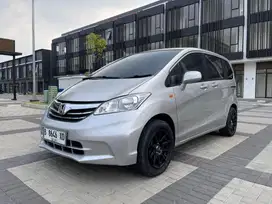 FREED 2013 SILVER FULL ORI RAWATAN TANGAN PERTAMA SIAP PAKAI LOW KM