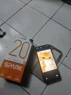 Tecno Spark 20 Pro 8/256 Hitam