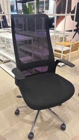 KURSI KANTOR LUMOS MANAGERIAL CHAIR HIGH BACK BLACK