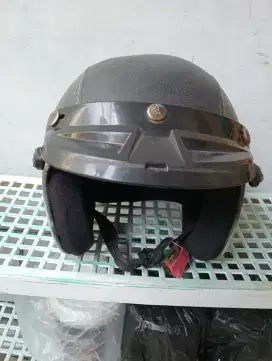 Jual 2 helm anak