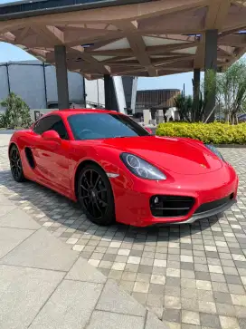 Porsche Cayman 2013 full opt Red