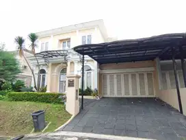 Rumah Mewah 2lt di Perum Les Belles Maisons Serpong Tangerang