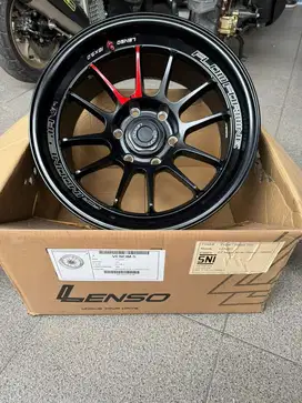 Velg lenso Venom 5 Limited Edition For Indonesia ring 18 Original