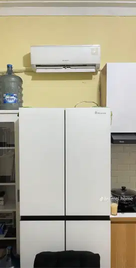 jual cepet bu kulkas hisense 4 pintu masih like new