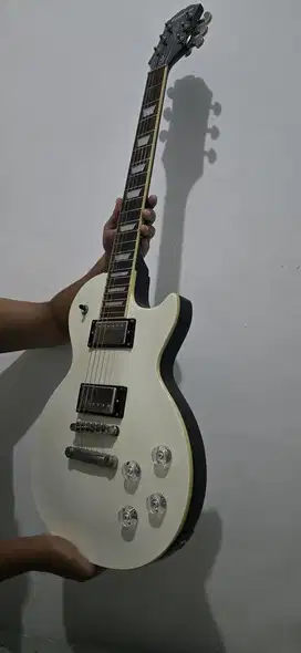 Gitar listrik Epiphone Les Paul Muse -white