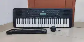 Keyboard Yamaha PSR E-273 bekas