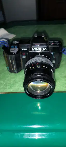 Minolta Maxxum 7000 + Minolta Hi Matic 7s + bags