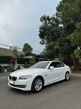 BMW F10 523i 2010 Bensin