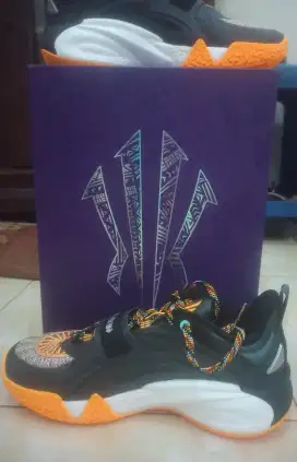 Sepatu basket Anta Kai 1 Sacred Bon
