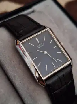 Seiko Tank Man Corum Quartz