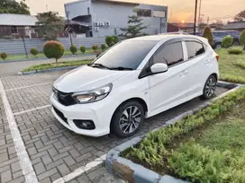 Honda Brio e 2020 upgrade RS, bisa TT mobil matic