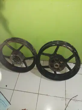 Pelek Racing Ninja 250 ori
