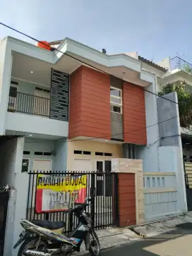 RUMAH BARU DI KAYU PUTIH - RAWAMANGUN