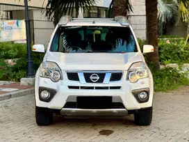 Nissan Xtrail 2.5 XT 2012