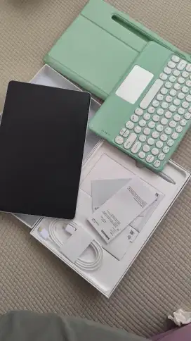 Samsung Tab S9 Fe 5G sim card+wifi masih garansi