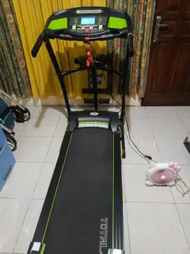 Jual aja treadmill elektrik merk total fitness normal