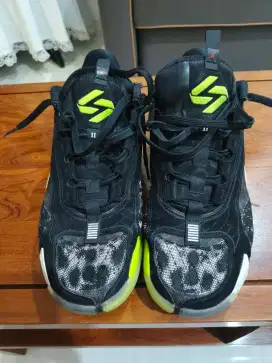 Sepatu basket Nike Air Jordan 2 Luka PF original