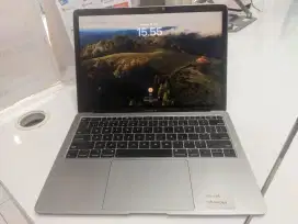 Dijual Laptop Macbook Air 2018