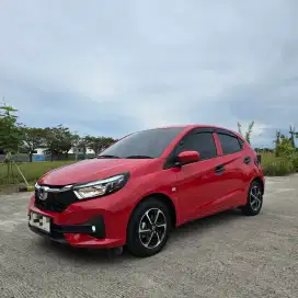 New Honda Brio e cvt matic tahun 2024 Termurah pajak 08-2026 odo 4 rb